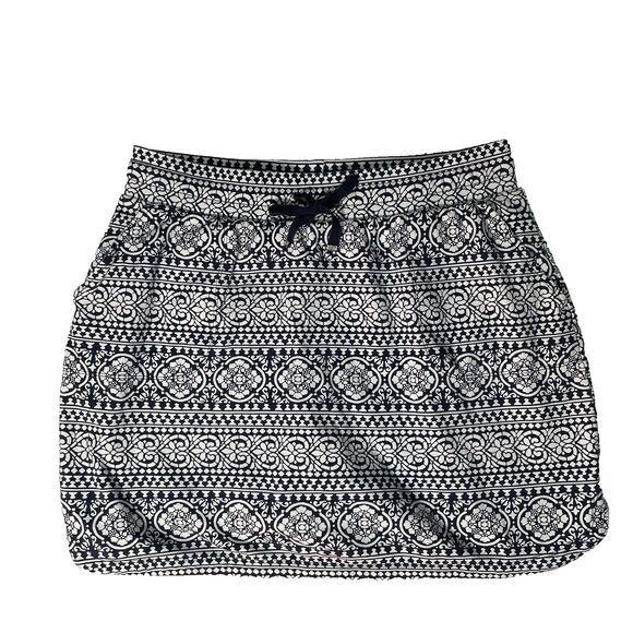 Croft & Barrow Pants - Croft & Barrow Size Medium Stretch Skort With Pockets Navy Blue & White